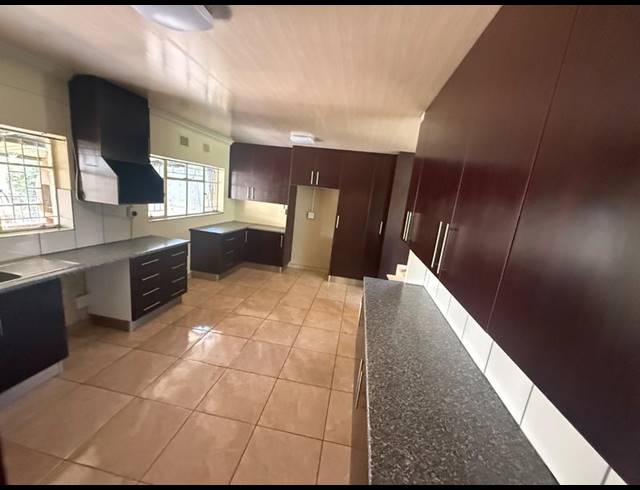 3 BEDROOM HOUSE FOR SALE IN VANDERBIJLPARK SE 1